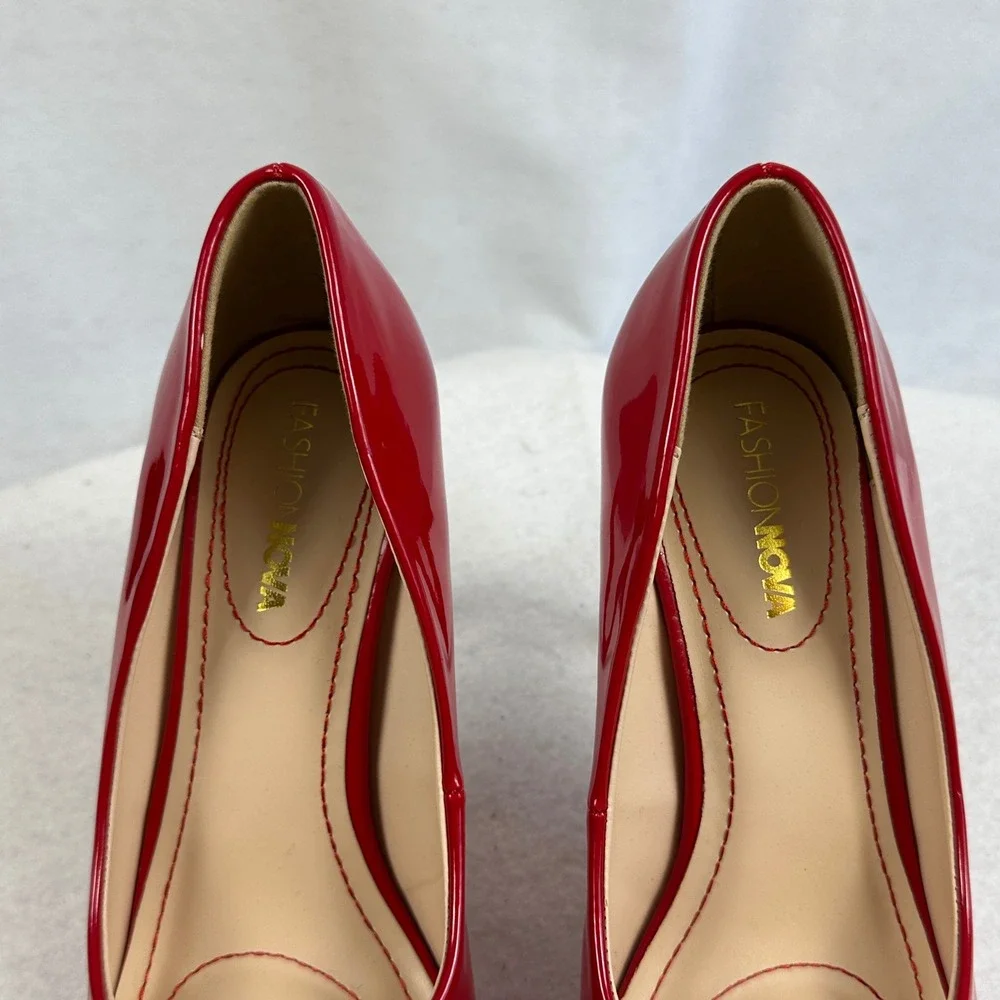 Fashion Nova Red Patent Stiletto‎ Pointed Toe High Heel Pumps Womens 7.5 Glam